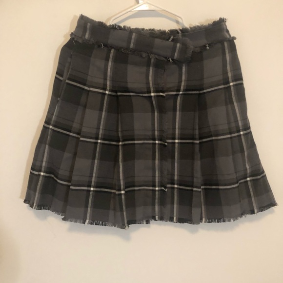 Mini wool skirt - Picture 3 of 4
